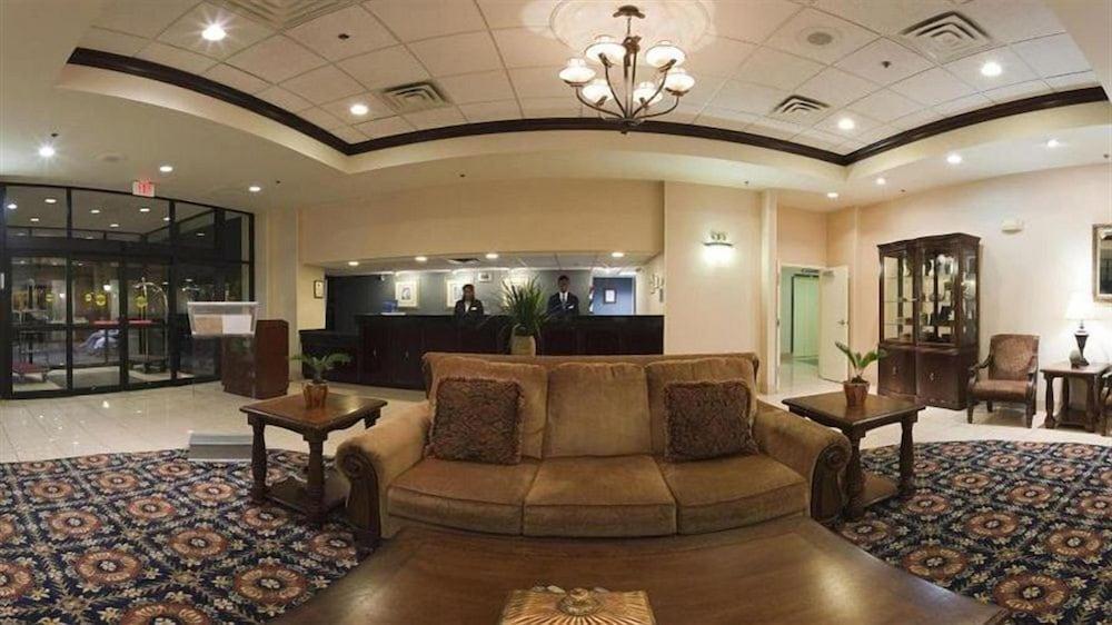 Hotel I-64 Richmond Dumbarton Buitenkant foto